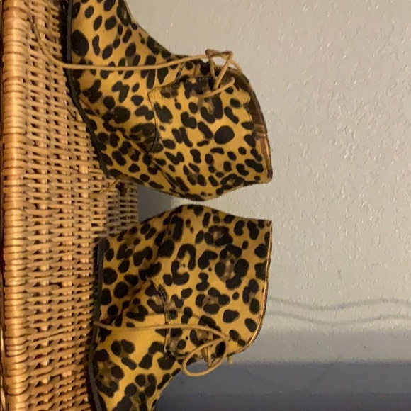 Bella Marie Shoes - Bella Marie high heeled shoes/booties